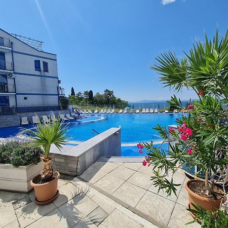 Blue Bay Palace Apart Complex Pomorie Eksteriør billede