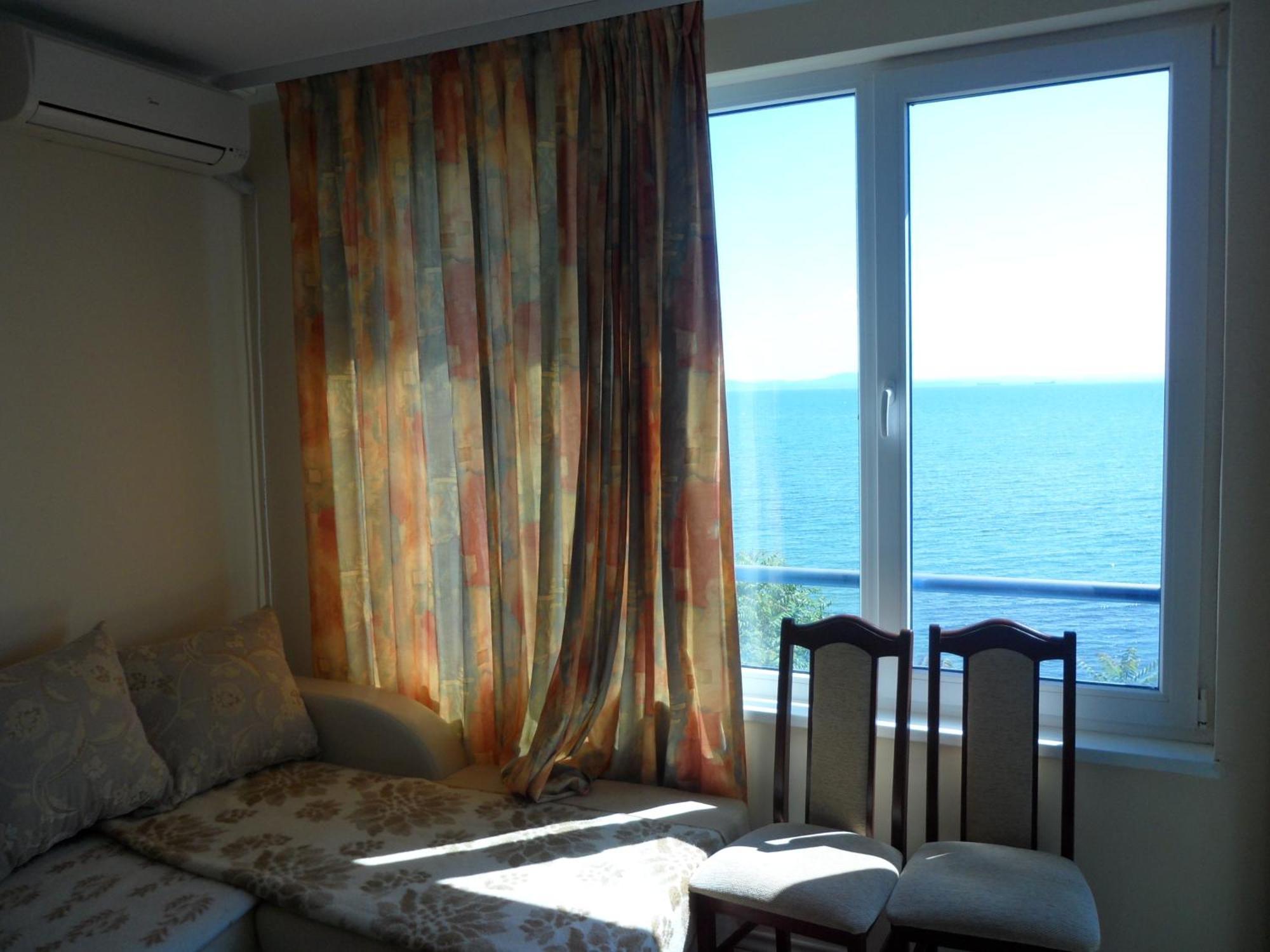 Blue Bay Palace Apart Complex Pomorie Eksteriør billede