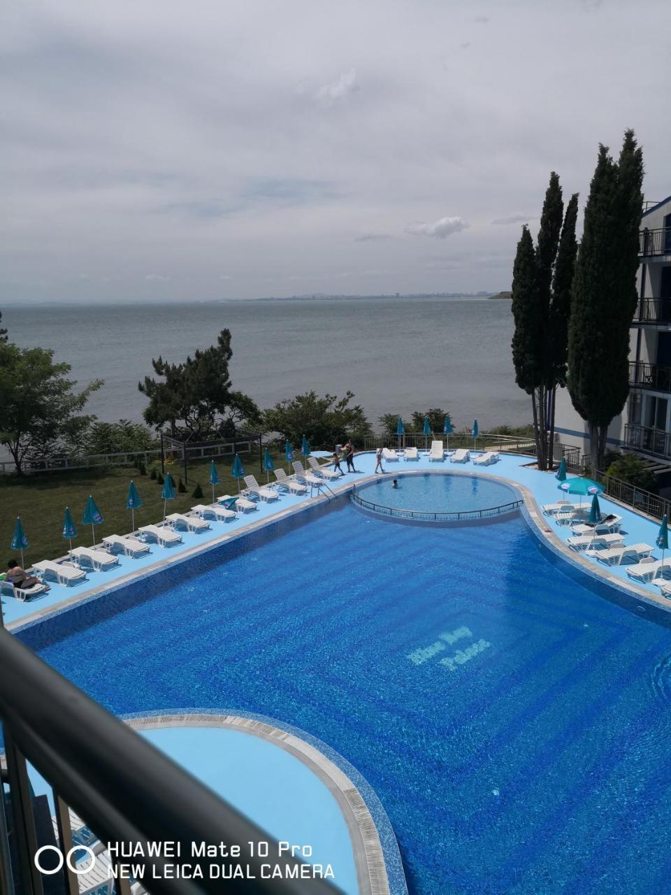Blue Bay Palace Apart Complex Pomorie Eksteriør billede